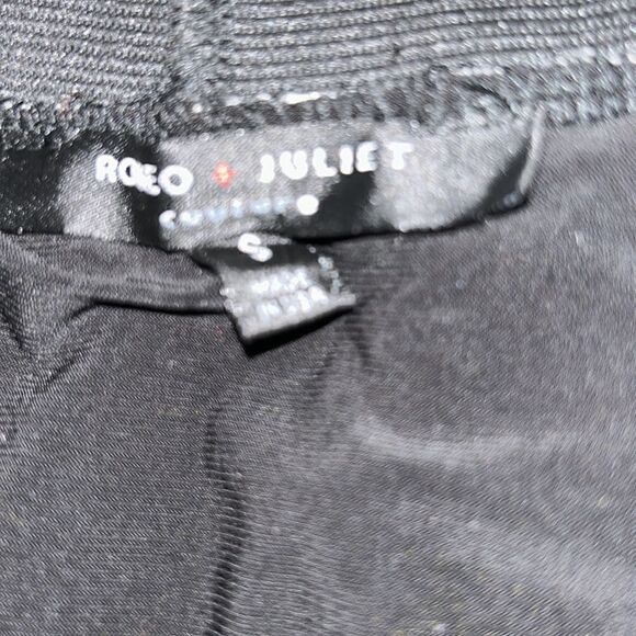 Romeo & Juliet Couture Gray Asymmetrical Hem Skirt(Size Small) - Picture 8 of 8